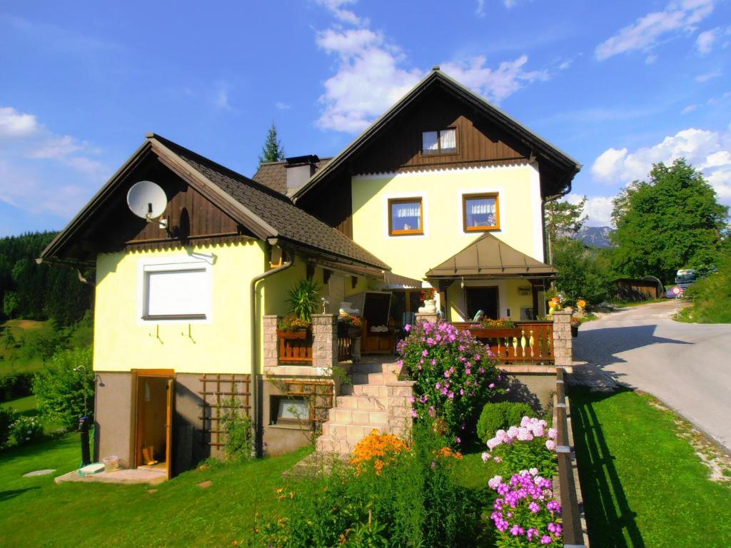 Ferienwohnung Hillbrand Бад Гойзерн Екстериор снимка