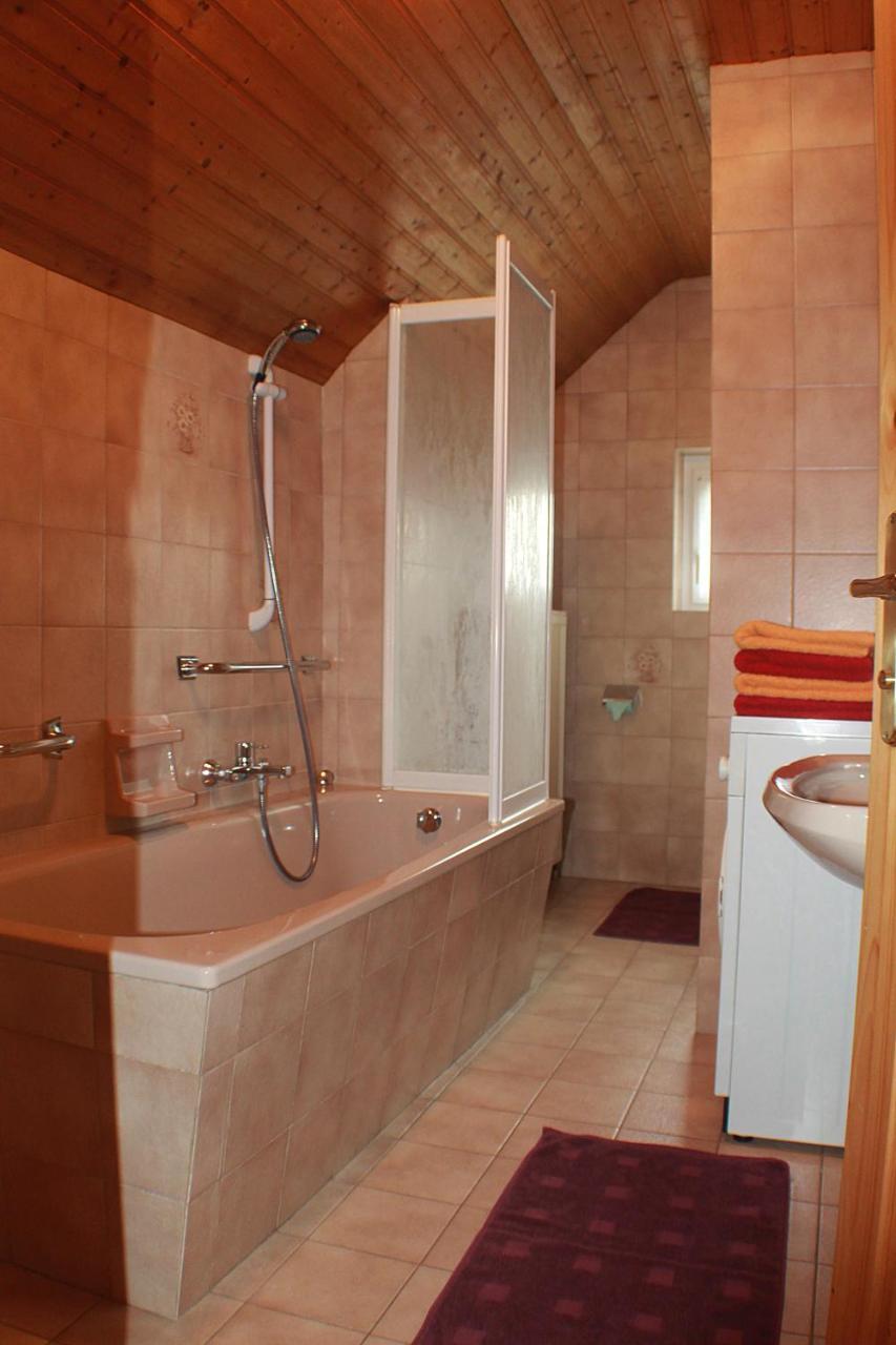 Ferienwohnung Hillbrand Бад Гойзерн Екстериор снимка