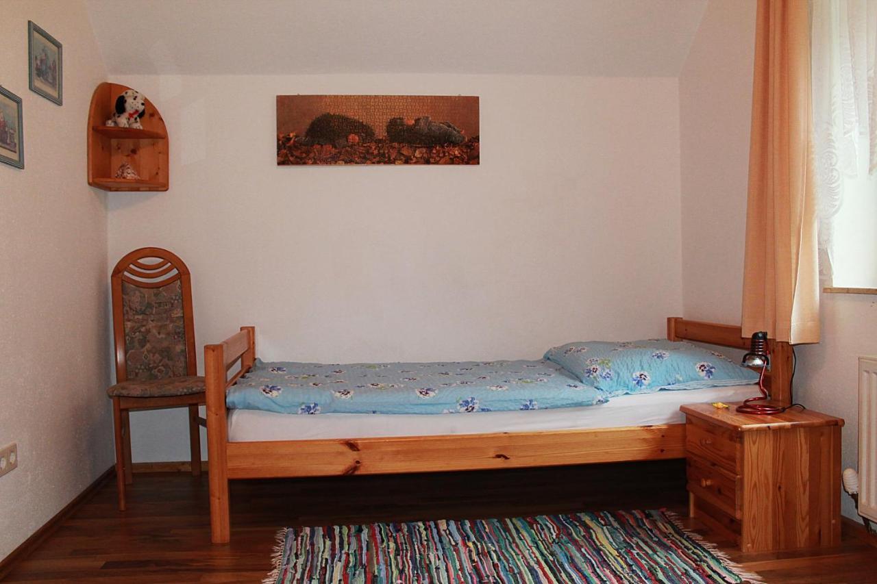 Ferienwohnung Hillbrand Бад Гойзерн Екстериор снимка